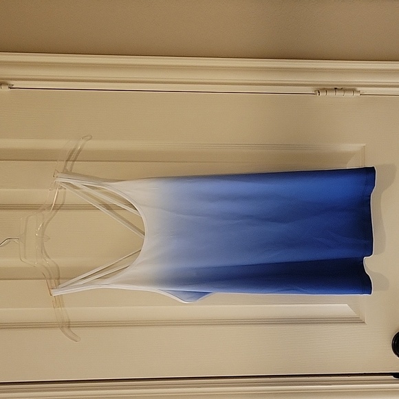 2 Ideology tank top size small - Picture 11 of 14